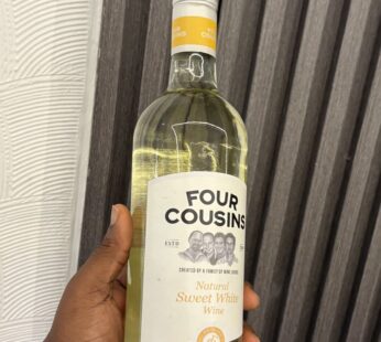 FOUR COUSINS WHITE WINE